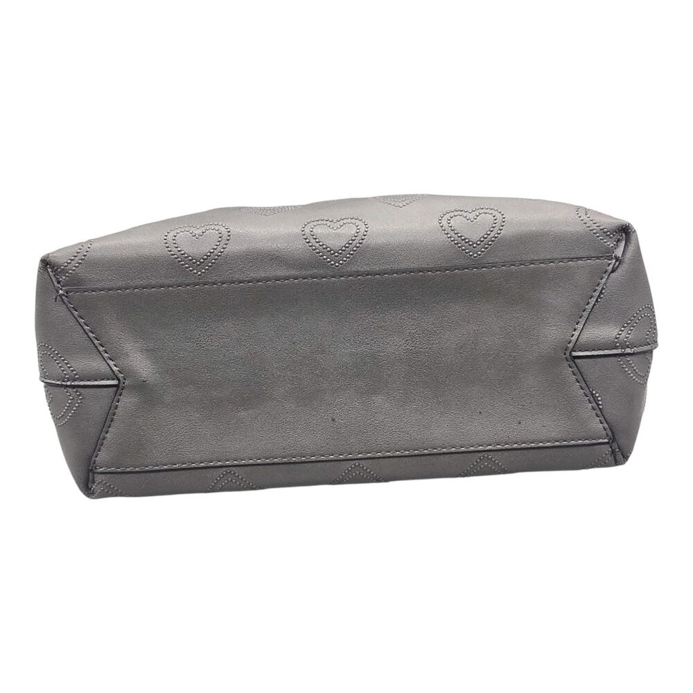 Betsey Johnson Purse Y2K Gray Heart Embossed Handbag Scarf Crossbody Strap - Picture 8 of 16